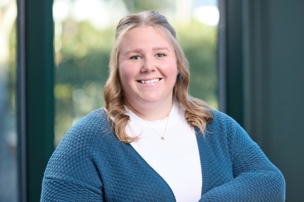 Humes_Annessa-1543_600x400